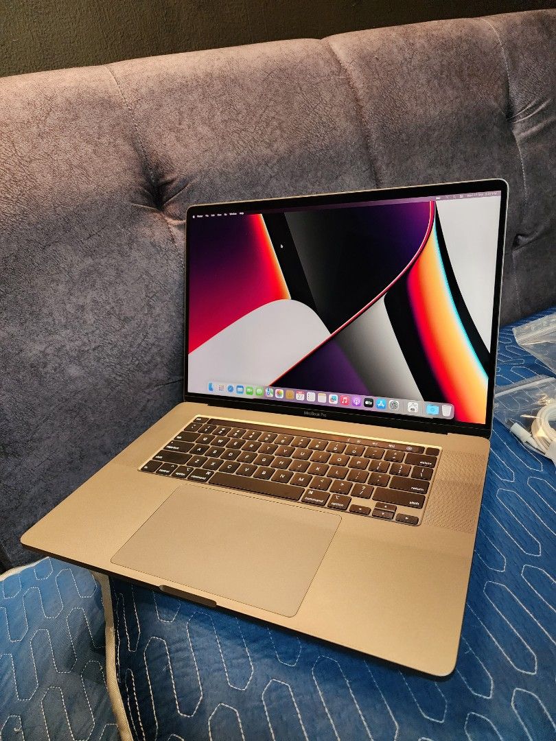 Macbook pro online 2019 16gb ram