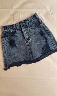 (Category: ) located in . Submitted by Janet528 (Listing ID 1277884331, Image 1). Description: .