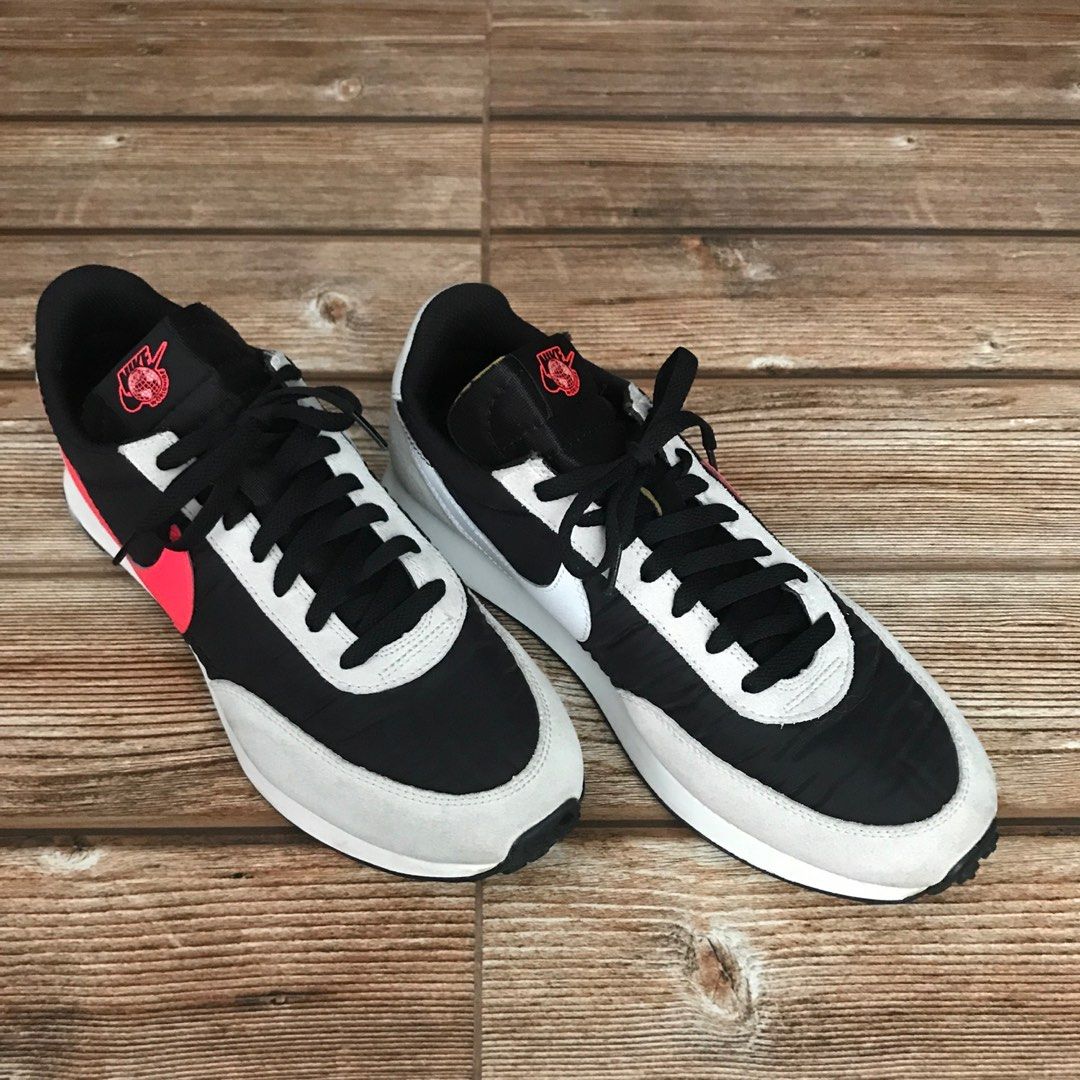 Tailwind 97 store