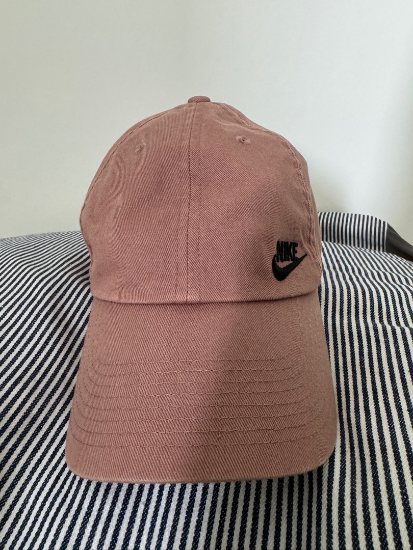 ladies nike baseball cap