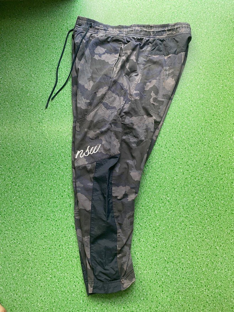 Nike nsw camo pants 2025