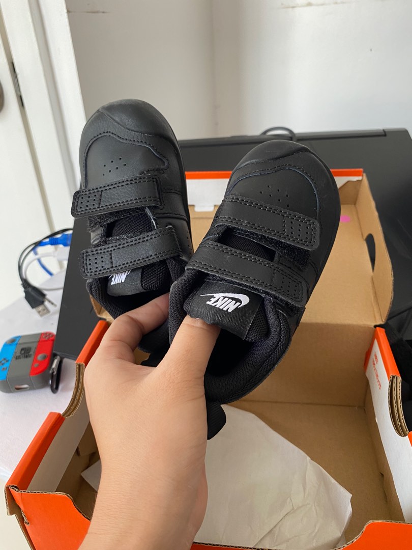 unisex shoes nike