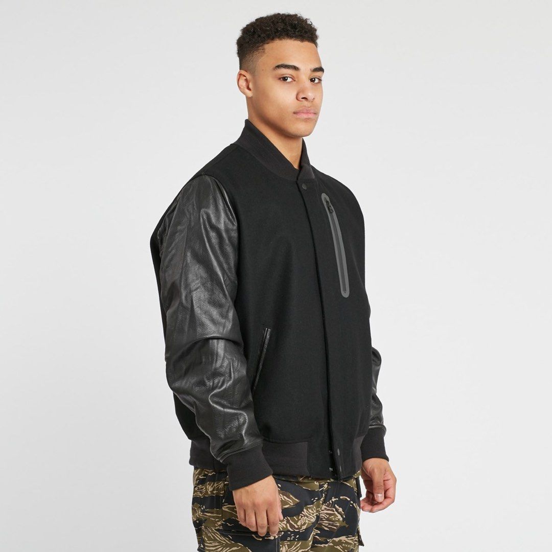 NIKELAB ESSENTIALS DESTROYER JACKET