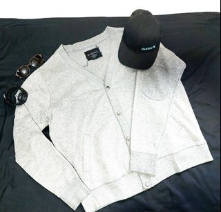 (Category: ) located in . Submitted by cinco.plus.apparel (Listing ID 1277952805, Image 1). Description: .