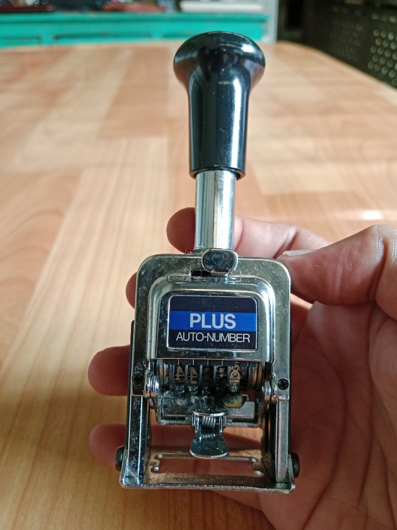 Plus Auto number stamp (Category: Craft Supplies & Tools) located in Tuguegarao City. Submitted by bleem22 (Listing ID 1277877681, Image 1). Description: used item, working properly.
