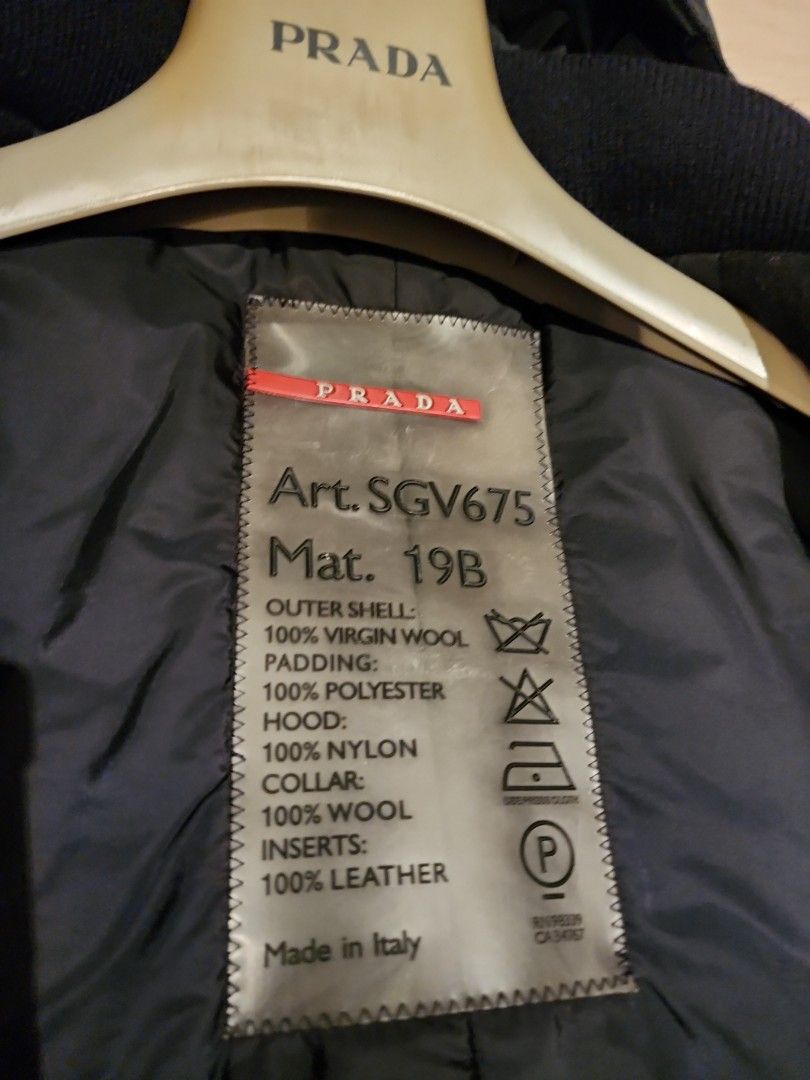 Prada Jacket (Category: Coats, Jackets and Outerwear) located in Singapore. Submitted by livemountain.fdffd3 (Listing ID 1277988043, Image 3). Description: .
