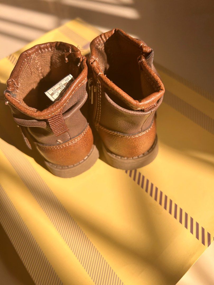 Preloved Simple Joys by Carter s Boys Brown Hugo Boots Babies Kids Babies Kids Fashion on Carousell