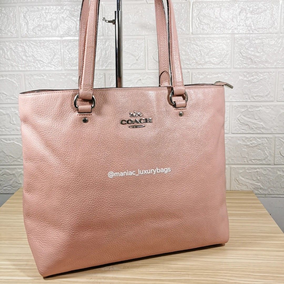 Bay discount tote coach
