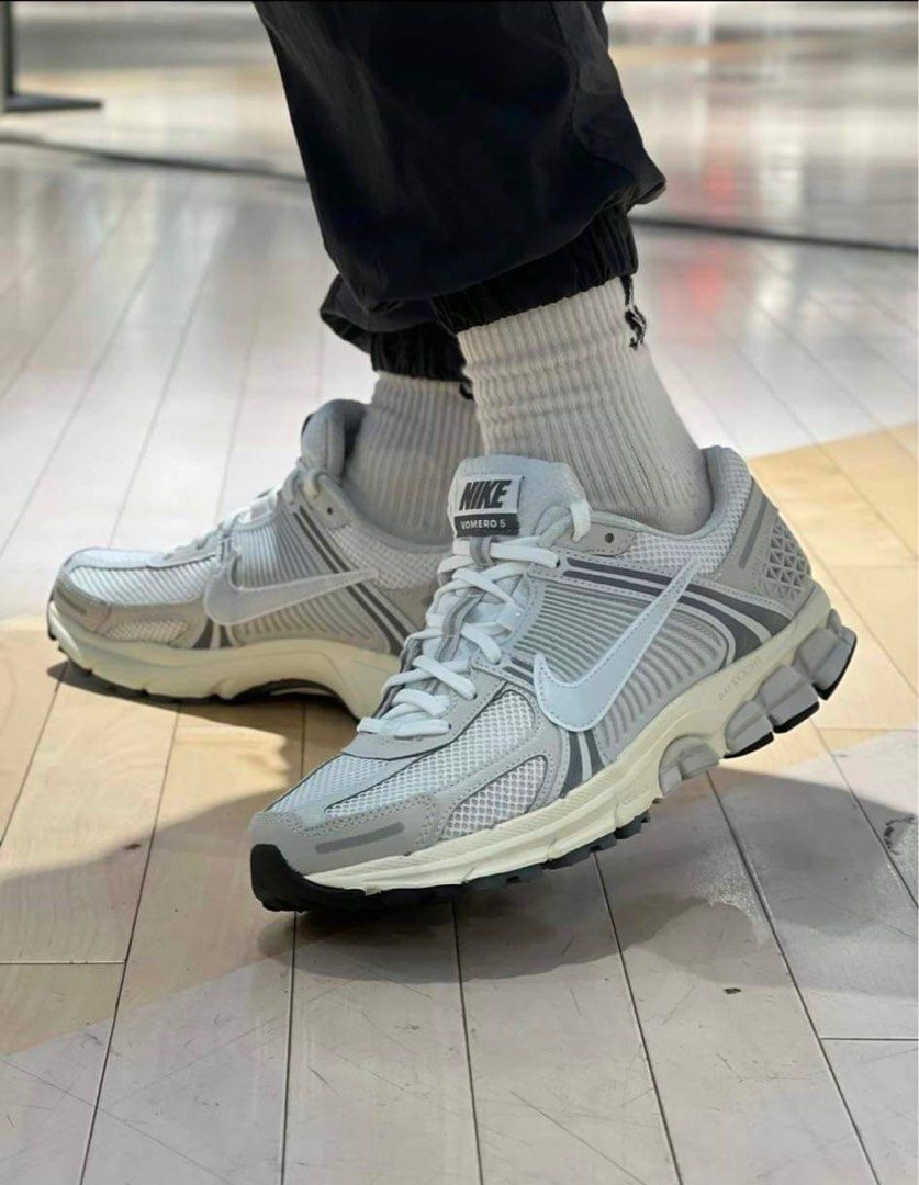 Platinum tint outfit 2025