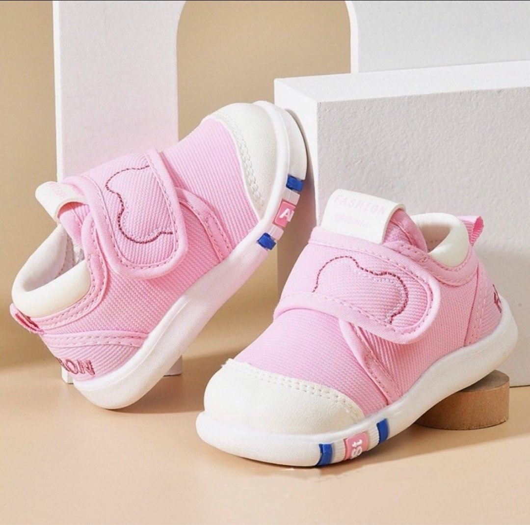 Newborn pink shoes sale