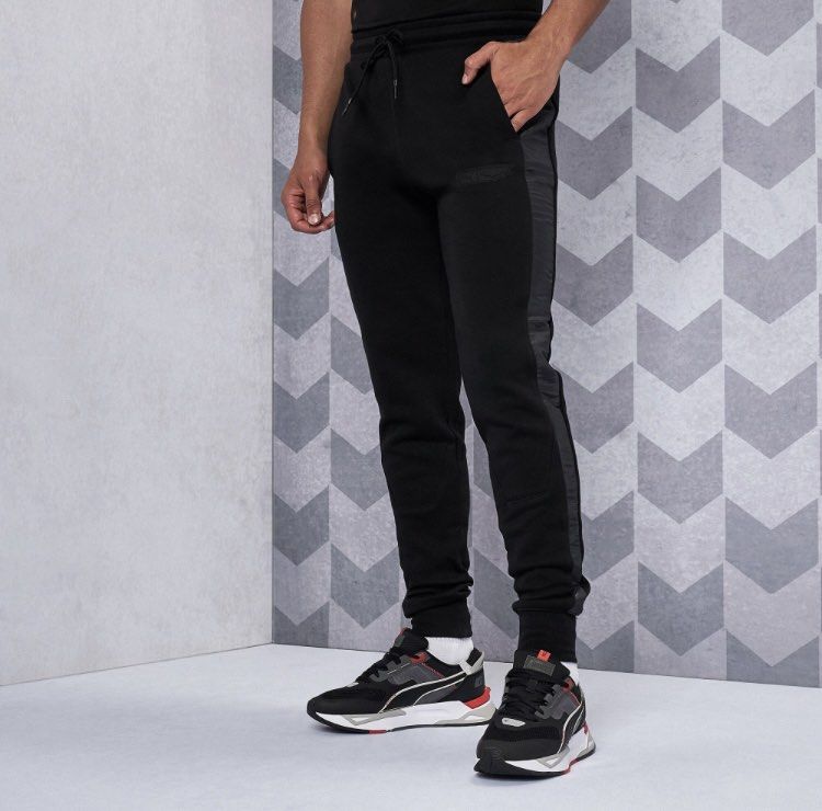 Puma fleece track pants shop