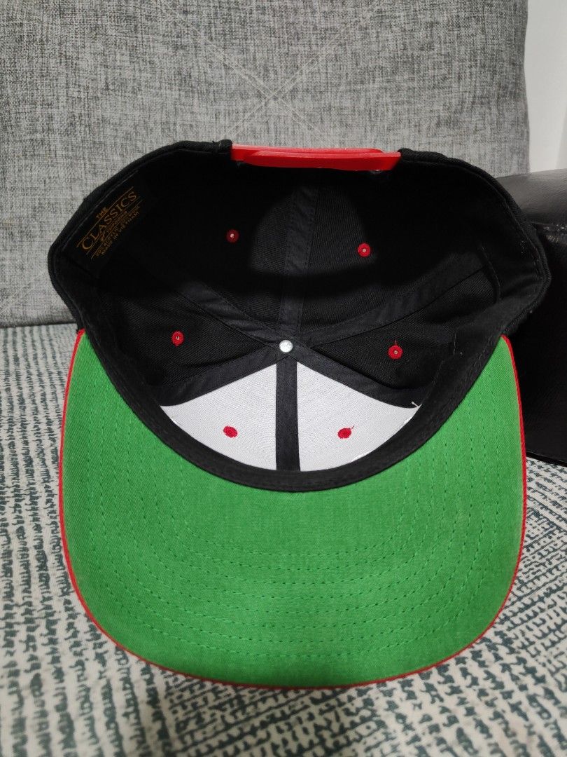 Rap Fan (Category: Caps & Hats) located in Antipolo. Submitted by lian_and_liam (Listing ID 1277917524, Image 3). Description: snapback OSFA made in Vietnam 80%acrylic 20%wool manage your expectations this is a pre-loved item.