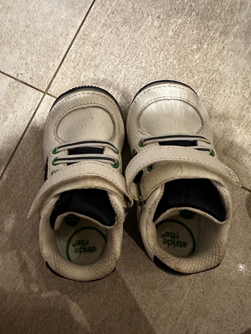 Rare Extra Wide Cut Stride Rite Toddler Shoes Babies Kids