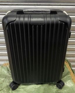 Restocked! Essential Polycarbonate Carry On Suitcase Black Cabin Hand Carry Size Luggage Travel Trolley Bag Maleta