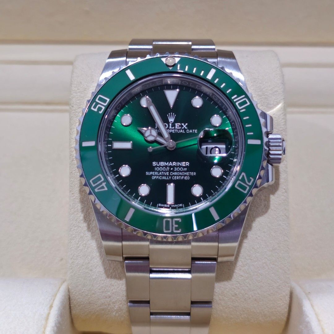 Rolex Hulk (Category: Luxury Watches) located in Manila. Submitted by bng21 (Listing ID 1278013354, Image 2). Description: full set 2019 like new.