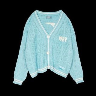 Maquillage PH Est2014 - USA Pasabuy - Rare Taylor Swift Cardigan! Folklore  Patch in M/L ONHAND 1pc only Taylor Swift Patch in XS/S ONHAND 2pcs only  READY TO SHIP ✓✓✓