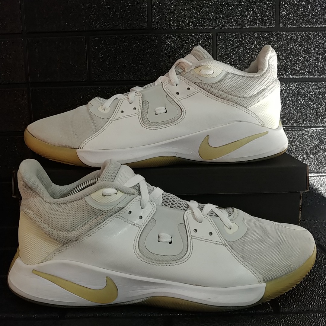 Gambar sepatu basket nike online