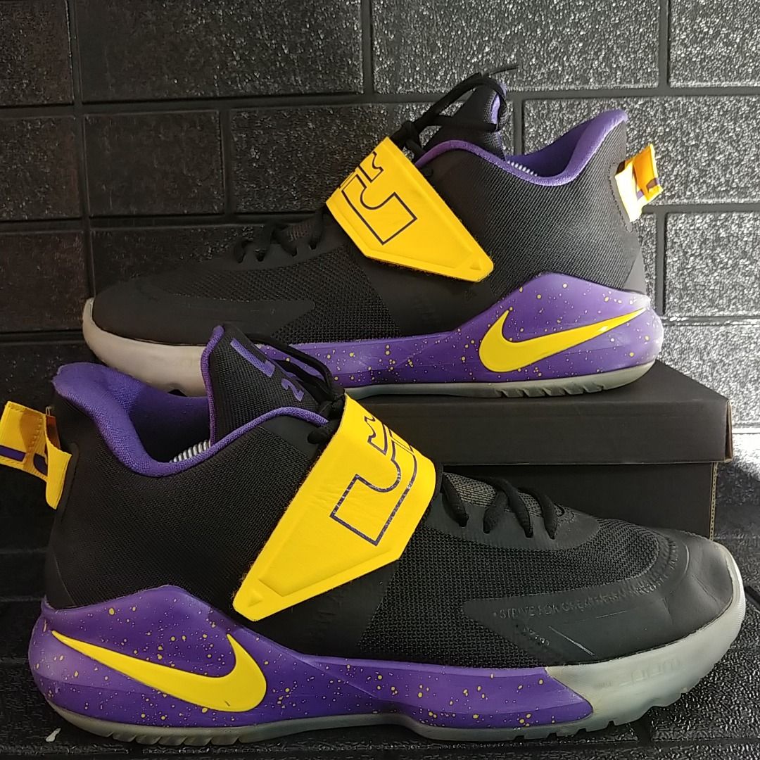 Sepatu online nike lebron