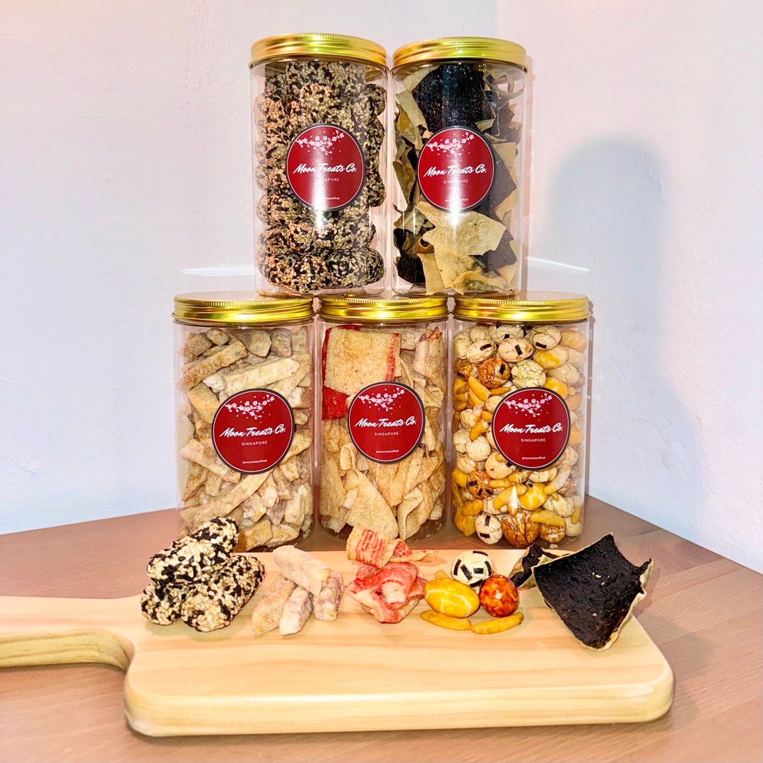 [SG] CNY 2024 snacks trio gift set bundle, Food & Drinks, Local Eats on ...