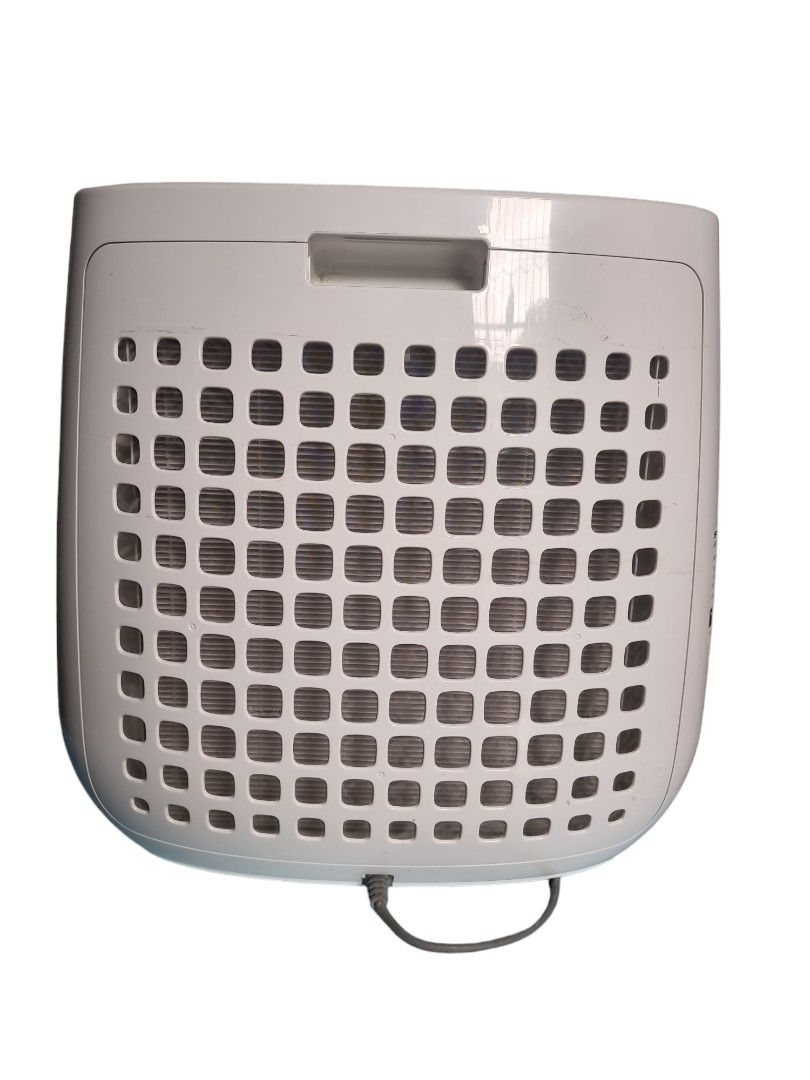 Sharp Air purifier FP-J30-B (Category: Air Purifiers & Dehumidifiers) located in Manila. Submitted by kadoodtv (Listing ID 1277868385, Image 3). Description: Sharp Air Purifier model: FP J30-B color: White Functioning perfectly Very Good Working Condition.