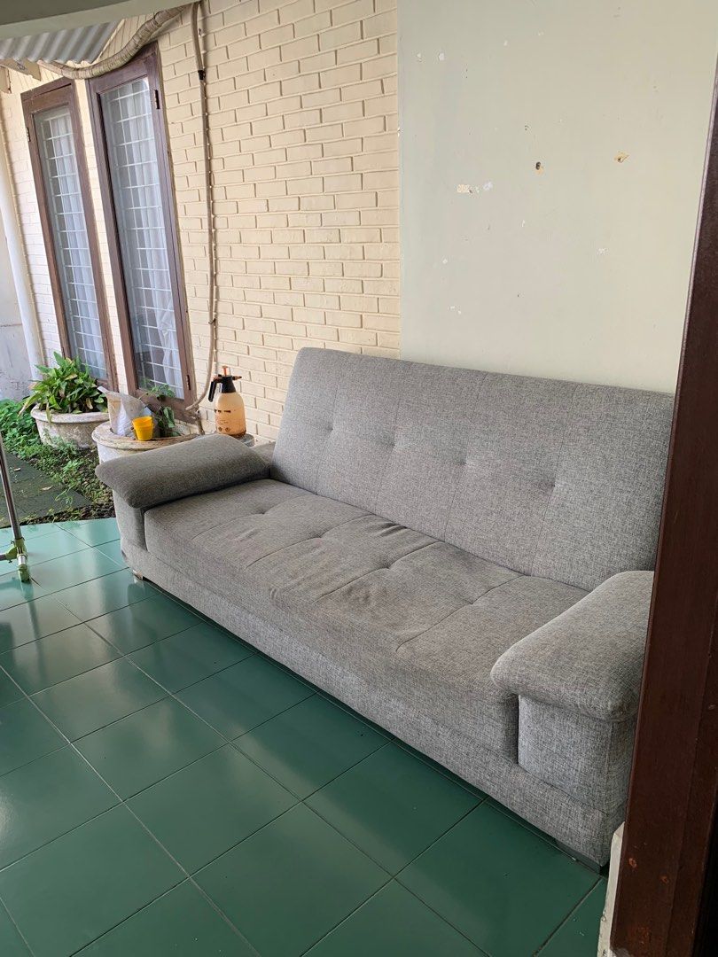 Sofa bed sofabed fabelio, Perabotan Rumah di Carousell