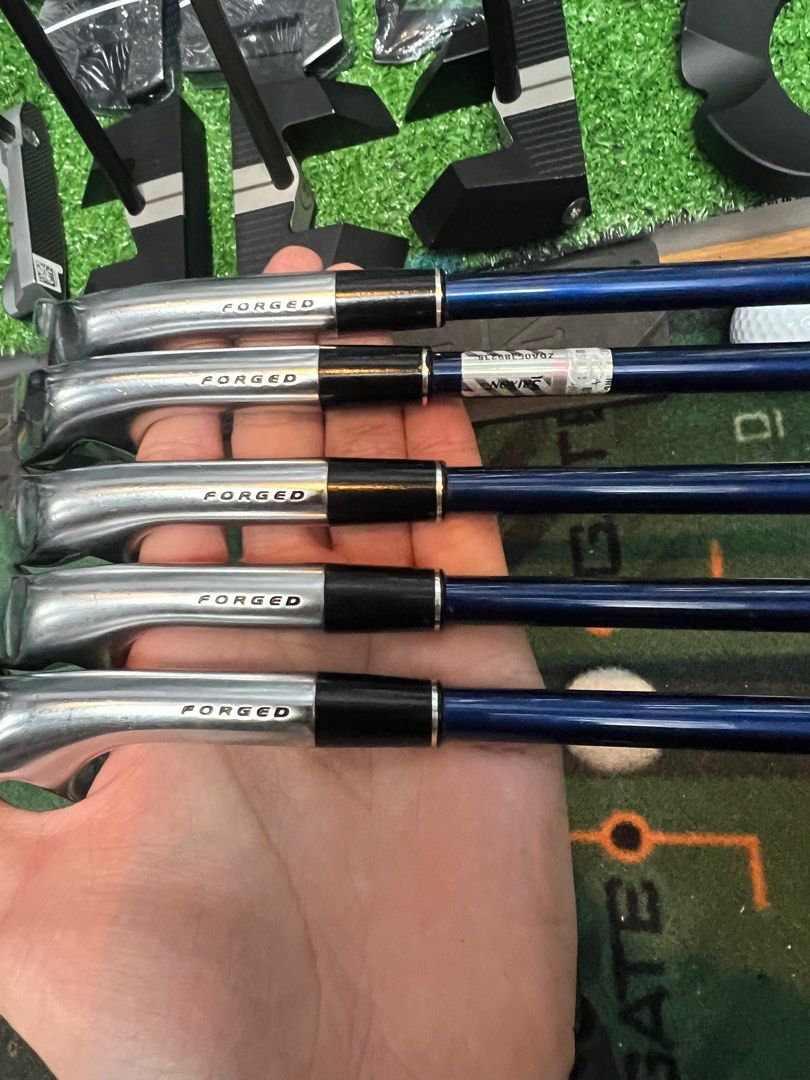 Srixon ZX5 Irons (6-P) (5pc) [With Diamana ZX 60 R Graphite