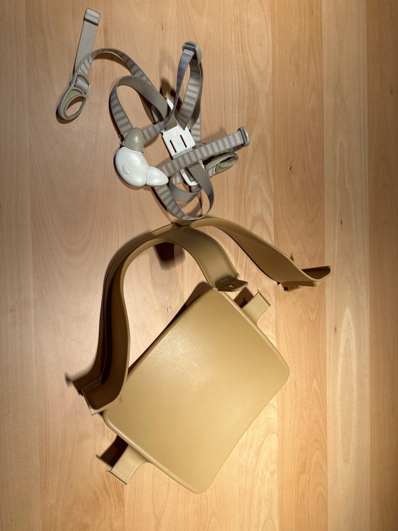 Tripp trapp sales harness old model