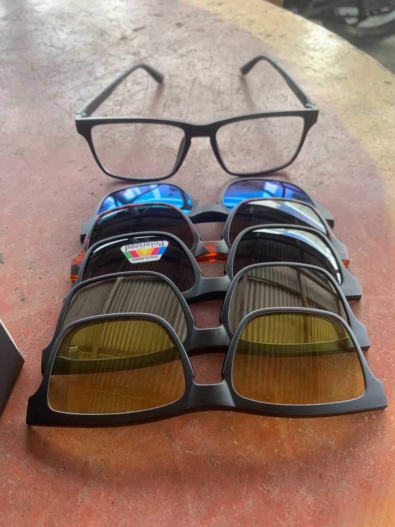 Polo rise sunglasses top