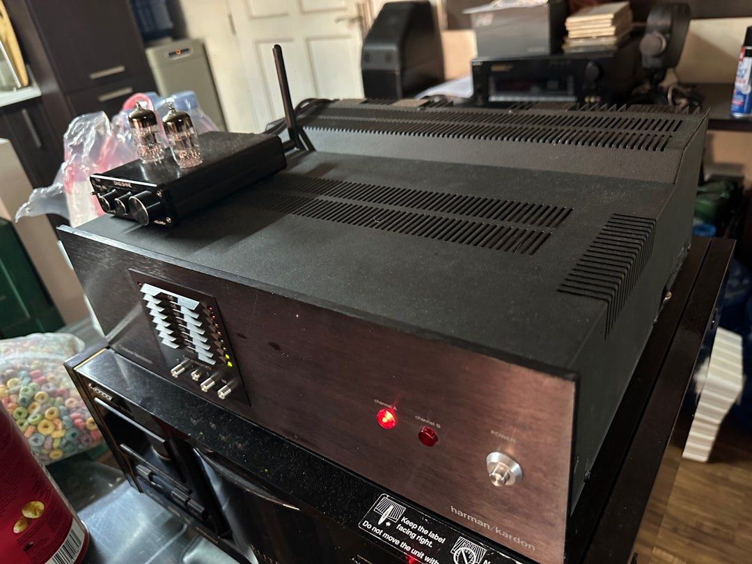 The legendary Harman Kardon Citation 19 Professional Solid State Stereo Power Amplifier (Category: Soundbars, Speakers & Amplifiers) located in Manila. Submitted by dd061665 (Listing ID 1277965534, Image 2). Description: Just arrived from US. Excellent condition, fully tested, clean and untampered unit. 110v..