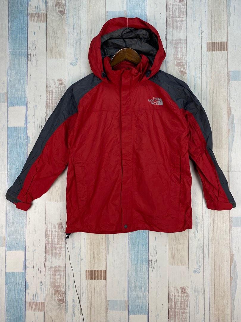 The north Face Windbreaker, Men's Fashion, Coats, Jackets and Outerwear