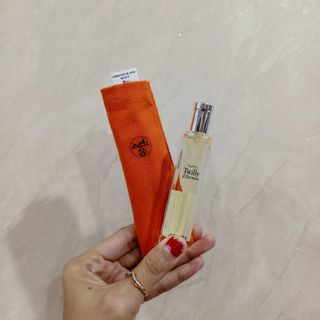 (Kategori: ) berada di . Dikirim oleh elitemakeup (ID iklan 1277901045, Gambar 1). Deskripsi: .