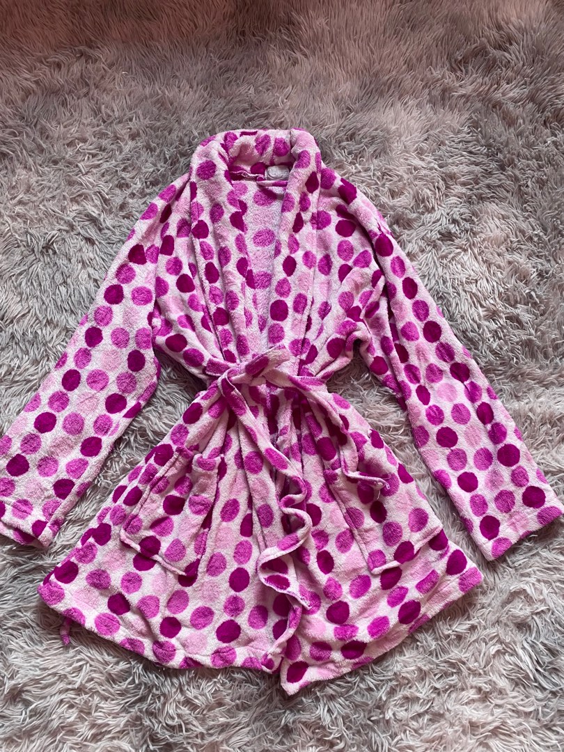 Ulta bathrobe, Women's Fashion, Undergarments & Loungewear on Carousell