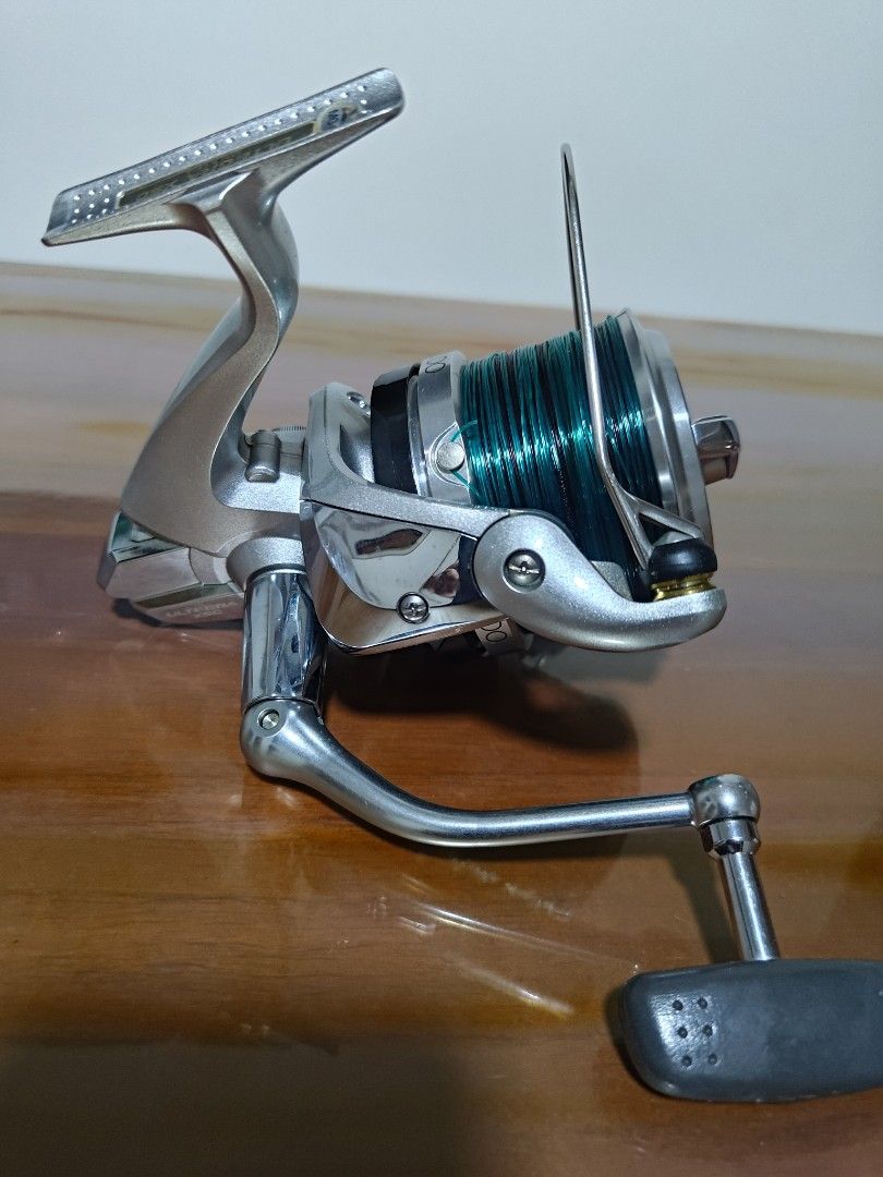 Shimano Ultegra 4000 Fishing Reel, Sports Equipment, Fishing on Carousell