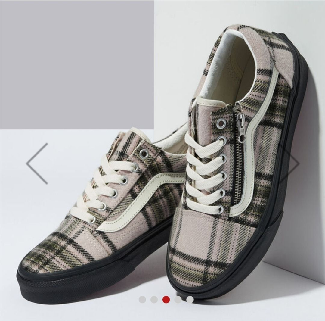 VANS OLD SKOOL ZIP PLAID BLACK Women s Fashion Footwear