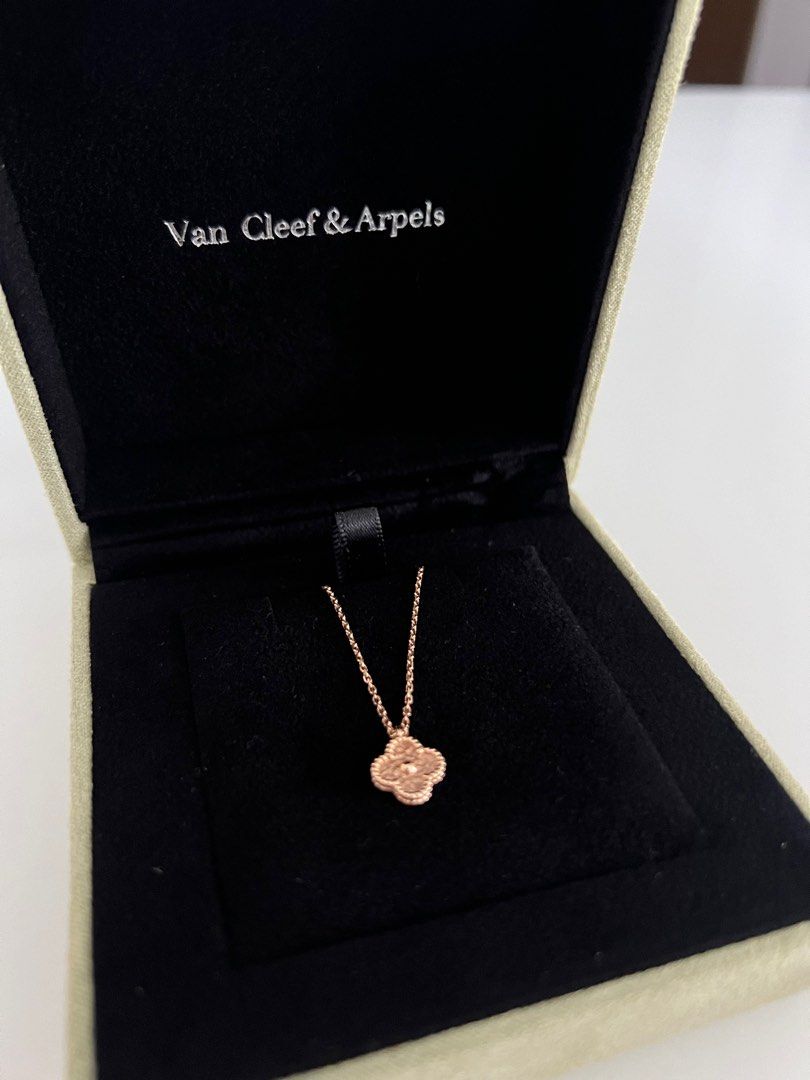 VCA necklace | Van cleef and arpels jewelry, Shop necklaces, Van cleef and  arpels