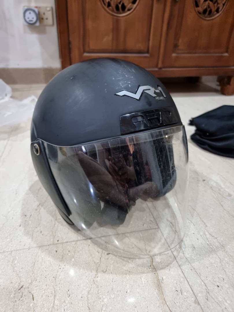 VR1 Motorcycle Helmet, Motorcycles, Motorcycle Apparel on Carousell