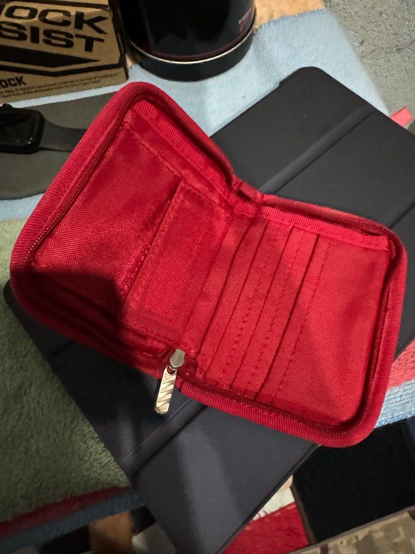 Adidas zip deals around wallet