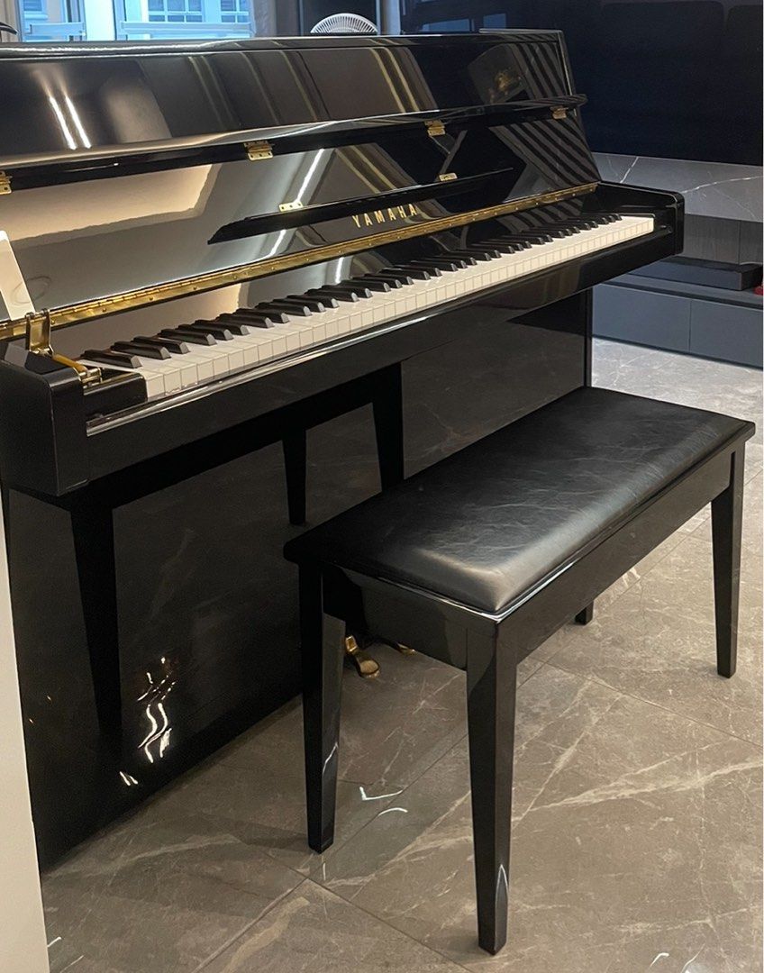 Yamaha Piano M112 15 Years