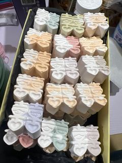 （分類：）位於 。 由 alittlebit_r 提交（商品編號 1328504471，圖片 1）。簡介： 。