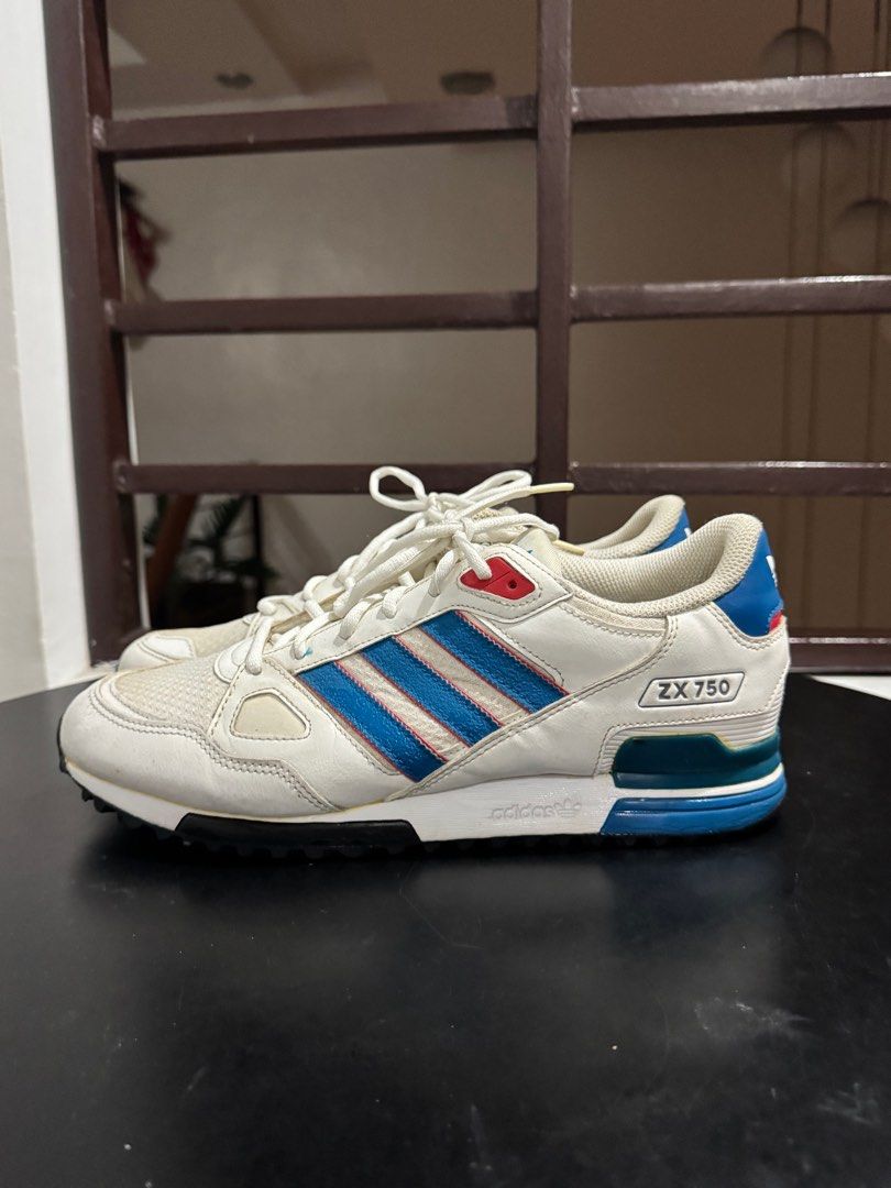 Adidas ZX750 Men s Fashion Footwear Sneakers on Carousell
