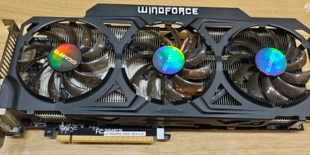 Amd r9 290 4gb gpu Computers Tech Parts Accessories Computer Parts on Carousell