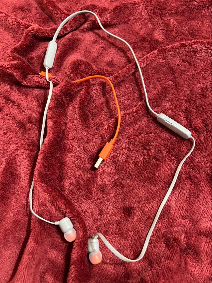 Authentic 2 JBL Earphones (Category: Other Mobile & Gadget Accessories) located in Quezon City. Submitted by rmave (Listing ID 1328589367, Image 3). Description: Authentic 2 JBL Earphones With 2 Original Charger Cords Bought Brand New Before at JBL SM Store Both in good working condition Blue 1 Earphone Earbud missing But can be easily replaced Last Price: P1,500 Location: Condo in Quezon City .