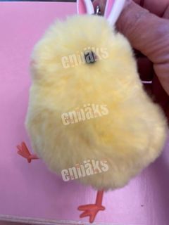 🇨🇦BATH & BODY WORKS Pocketbac Holder in Fuzzy Bunny Chick
