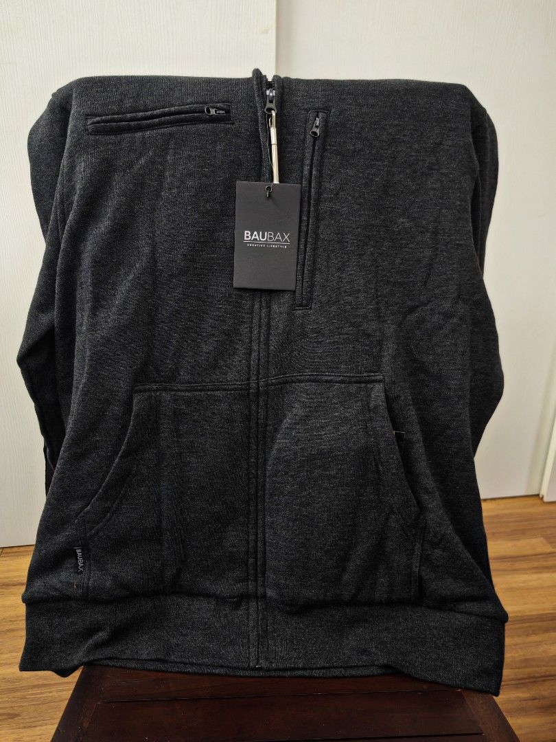 Baubax Sweatshirt Size XL Men s Fashion Coats Jackets and Outerwear on Carousell