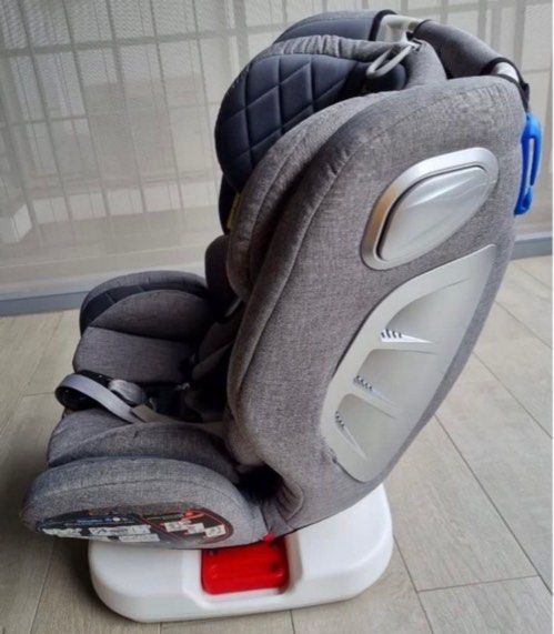 Bonbijou Revolution 360+ degree baby car seat, Babies Kids