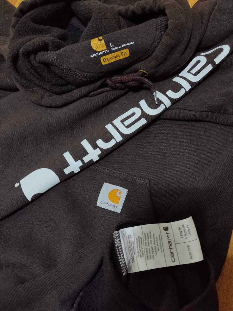 Carhartt Choco Brown Hoodie (Category: Coats, Jackets and Outerwear) located in Imus. Submitted by medyogoodguys (Listing ID 1328450450, Image 3). Description: CARHARTT CHOCO BROWN HOODIE Size Large 5,000 pesos only DM.