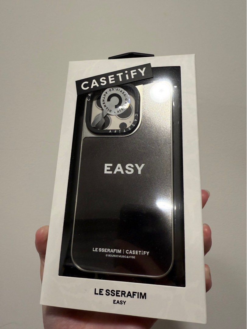 CASETiFY【iphone 15 pro】LE SSERAFIM easy MagSafe立架手機殼
