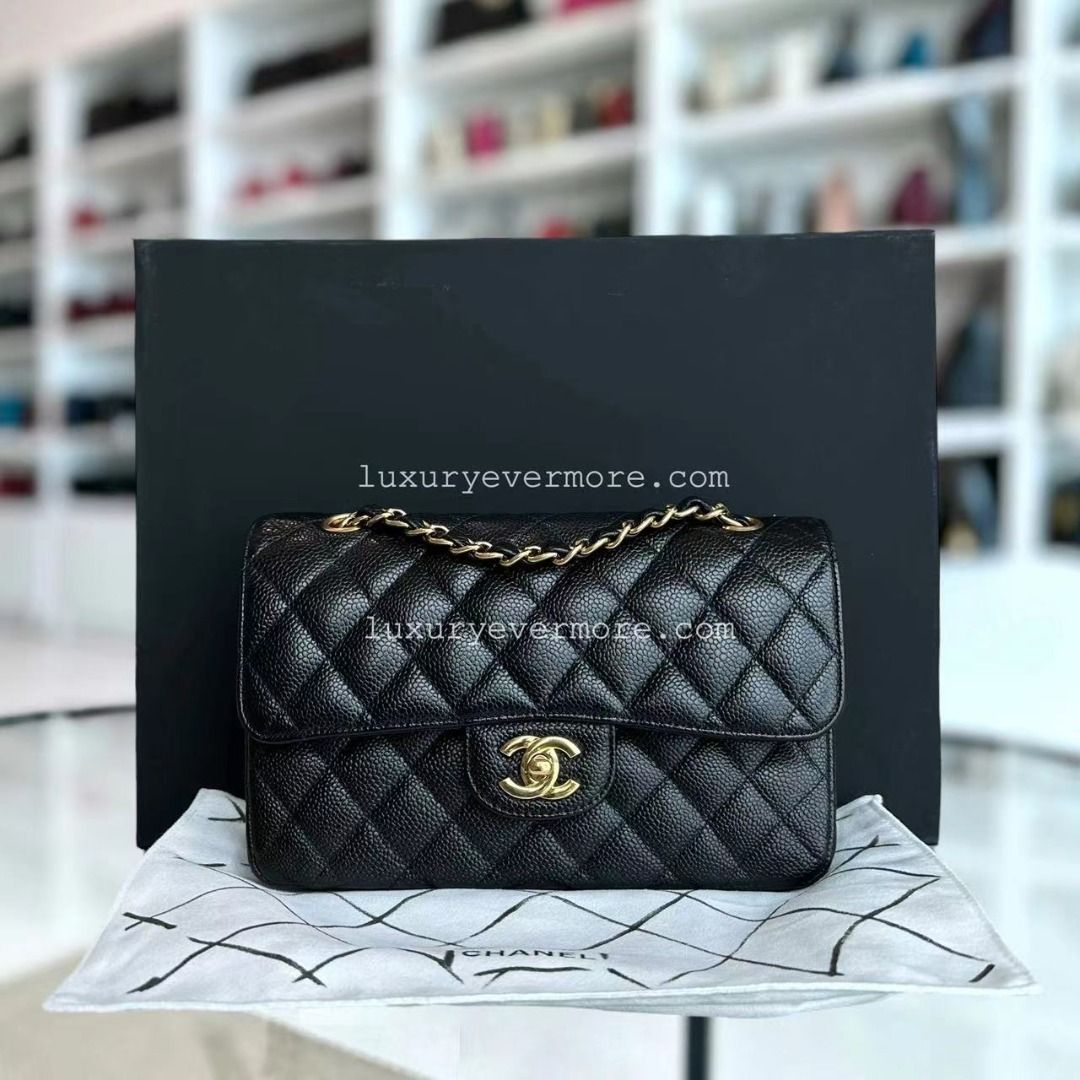 Chanel classic grained calfskin store
