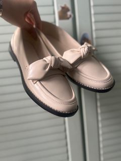 小ck 平底鞋 樂福鞋 馬丁 蝴蝶結 日系Charles &keith64240750909955110