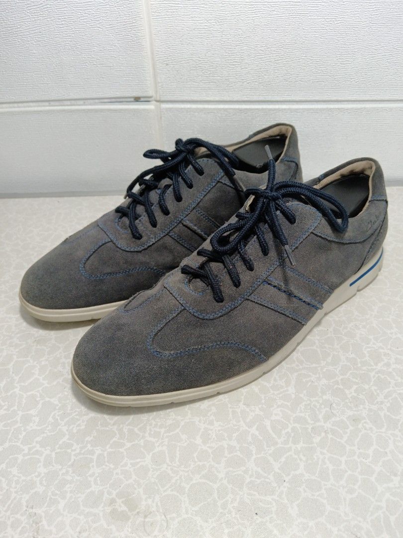 Clarks denner race store